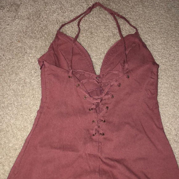 Cross back maroon dress - Picture 3 of 5